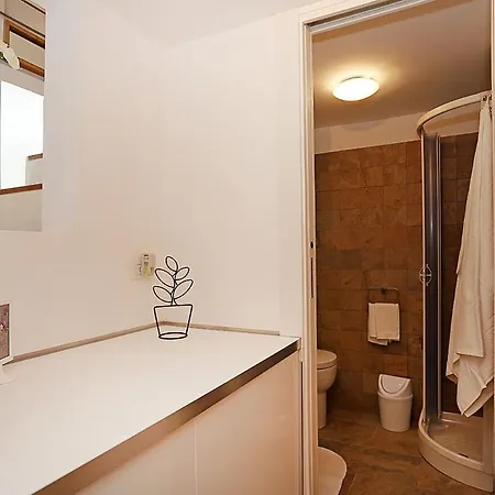 Charming Private Flat Navona Square Апартаменты Рим