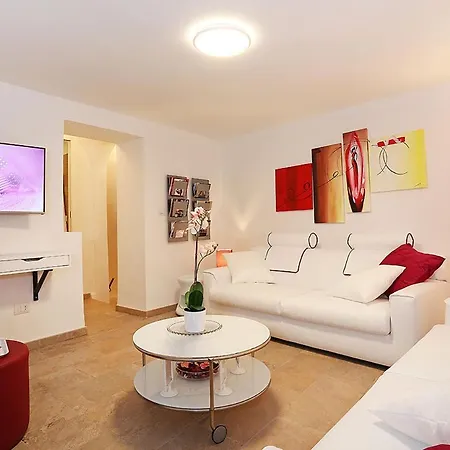 Апартаменты Charming Private Flat Navona Square *